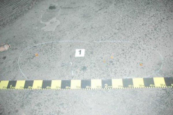 Un pieton băut a fost lovit de un autoturism, pe strada Tulcei